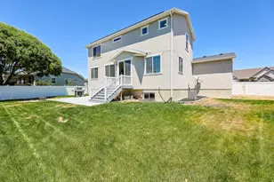 687 W Houston St, Stansbury Park, UT 84074 - Photo 40