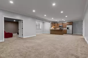 9987 S Congressional Way W, South Jordan, UT 84095 - Photo 32