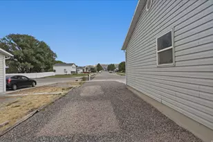 2049 W 1835 N, Lehi, UT 84043 - Photo 36