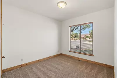 3879 London Ln, Santa Clara, UT 84765 - Photo 10