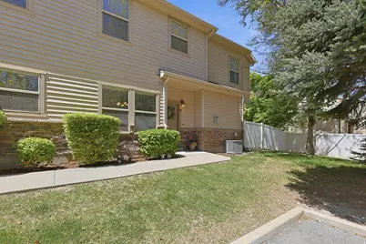 1412 W Stone Meadow Dr Dr, West Jordan, UT 84088 - Photo 4