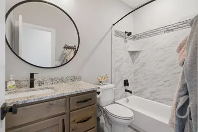 1033 N 2050 Cir E, Saint George, UT 84770 - Photo 14