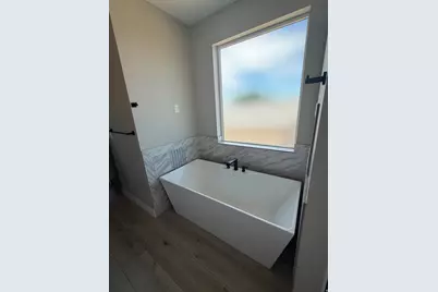 1033 N 2050 Cir E, Saint George, UT 84770 - Photo 18