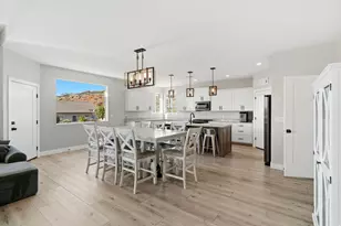 1033 N 2050 Cir E, Saint George, UT 84770 - Photo 8