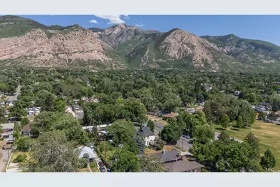 1256 24th St, Ogden, UT 84401 - Photo 30