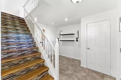 3463 S 400 E, Bountiful, UT 84010 - Photo 8