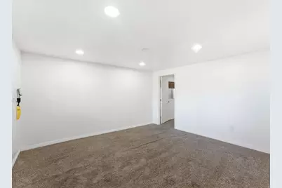 3463 S 400 E, Bountiful, UT 84010 - Photo 36
