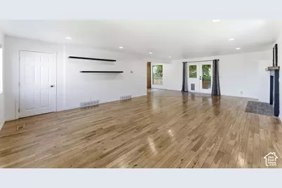 3463 S 400 E, Bountiful, UT 84010 - Photo 2