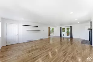 3463 S 400 E, Bountiful, UT 84010 - Photo 2