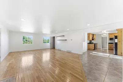 3463 S 400 E, Bountiful, UT 84010 - Photo 16