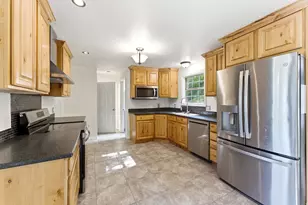 3463 S 400 E, Bountiful, UT 84010 - Photo 2