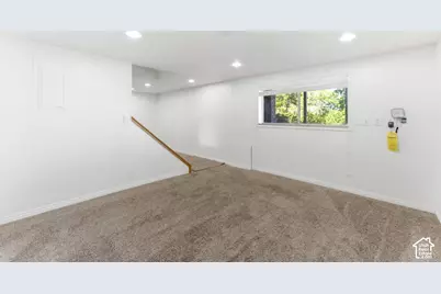 3463 S 400 E, Bountiful, UT 84010 - Photo 32