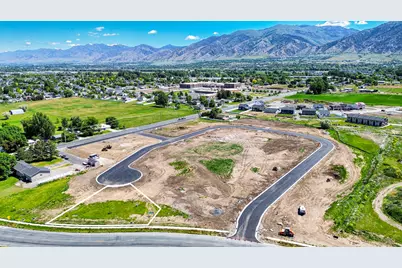 1176 W 3225 S #13, Perry, UT 84321 - Photo 4