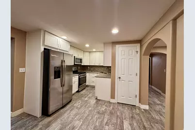 781 Sherwood Dr, Layton, UT 84041 - Photo 10