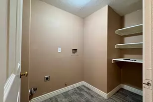 781 Sherwood Dr, Layton, UT 84041 - Photo 32