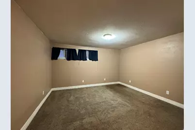 781 Sherwood Dr, Layton, UT 84041 - Photo 22