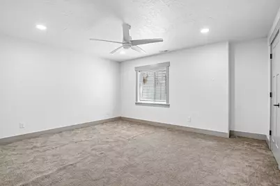 534 W Durfee St, Grantsville, UT 84029 - Photo 22