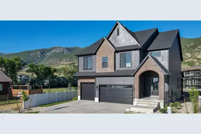 2136 N 725 W, Centerville, UT 84014 - Photo 2