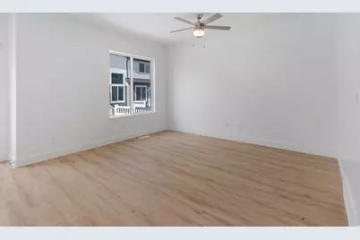 4628 W Boseman Ln S, Riverton, UT 84096 - Photo 6