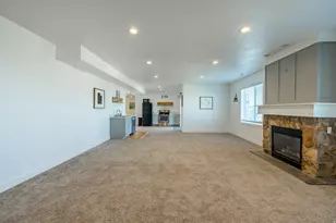 1498 S Rocky Ln, Saratoga Springs, UT 84045 - Photo 28