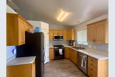 1353 S 360 W, Payson, UT 84651 - Photo 6
