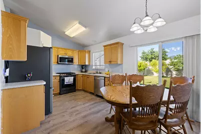 1353 S 360 W, Payson, UT 84651 - Photo 8