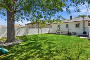 349 N 500 E, Price, UT 84501 - Photo 34