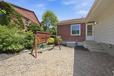 2337 E Logan Cir, Salt Lake City, UT 84108 - Photo 32