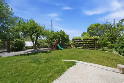 2337 E Logan Cir, Salt Lake City, UT 84108 - Photo 34