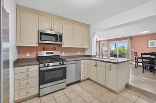2337 E Logan Circle, Salt Lake City, UT 84108 - Photo 12