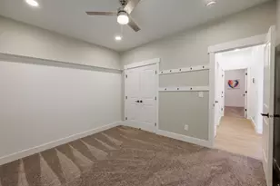 180 S 200 W, Wales, UT 84667 - Photo 32
