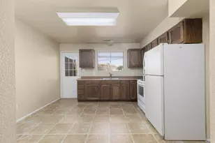 891 N 630 W, Saint George, UT 84770 - Photo 16