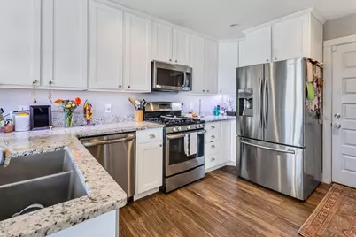 3203 W Prairie Grass Dr, Lehi, UT 84043 - Photo 4