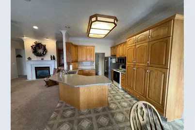235 Buckingham Dr, Providence, UT 84332 - Photo 10