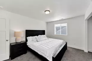 2250 S Beachcomber Ln, Garden City, UT 84028 - Photo 32