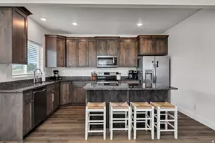 2250 S Beachcomber Ln, Garden City, UT 84028 - Photo 12