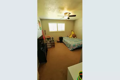 227 E 1140 N, Orem, UT 84057 - Photo 32