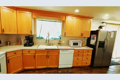 227 E 1140 N, Orem, UT 84057 - Photo 22