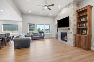 1088 E 200 N, Hyde Park, UT 84318 - Photo 6