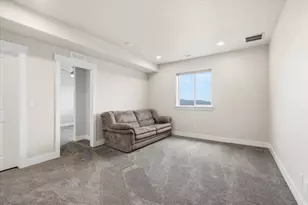 1088 E 200 N, Hyde Park, UT 84318 - Photo 20
