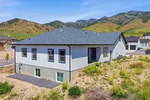 1088 E 200 N, Hyde Park, UT 84318 - Photo 36