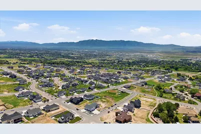 1088 E 200 N, Hyde Park, UT 84318 - Photo 36