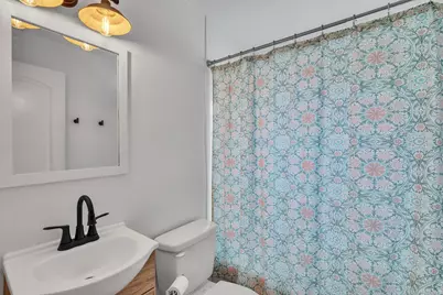 206 S 100 W, Bountiful, UT 84010 - Photo 12