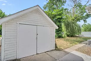 206 S 100 W, Bountiful, UT 84010 - Photo 24
