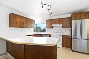 605 E 11th Ave, Salt Lake City, UT 84103 - Photo 10