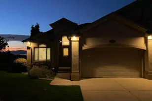 209 Edgewood Cir, North Salt Lake, UT 84054 - Photo 14