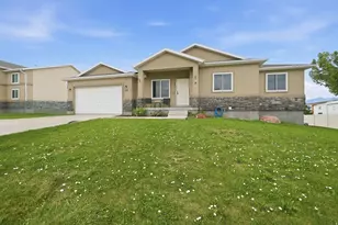 182 W Casi Way, Saratoga Springs, UT 84045 - Photo 1