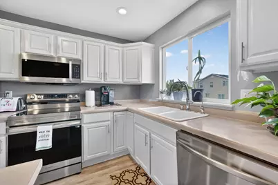 182 W Casi Way, Saratoga Springs, UT 84045 - Photo 10