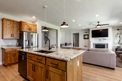85 W 1200 N, Mapleton, UT 84664 - Photo 12