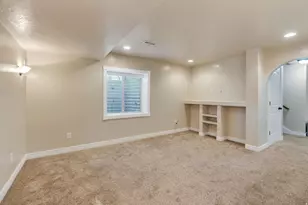 6957 N Comanche St, Eagle Mountain, UT 84005 - Photo 20